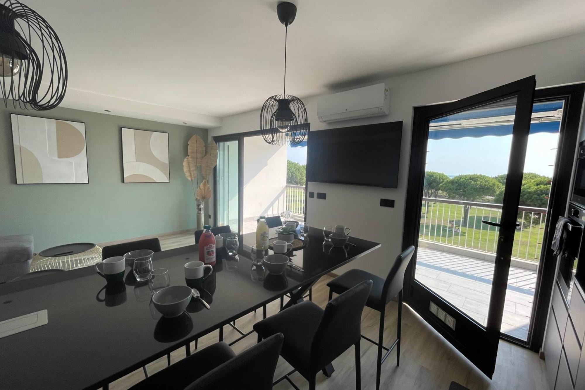 Le Mistral Appartement Standing Avec Vue Mer Exceptionnelle En 1Ere Ligne Le Grau-du-Roi Exterior photo