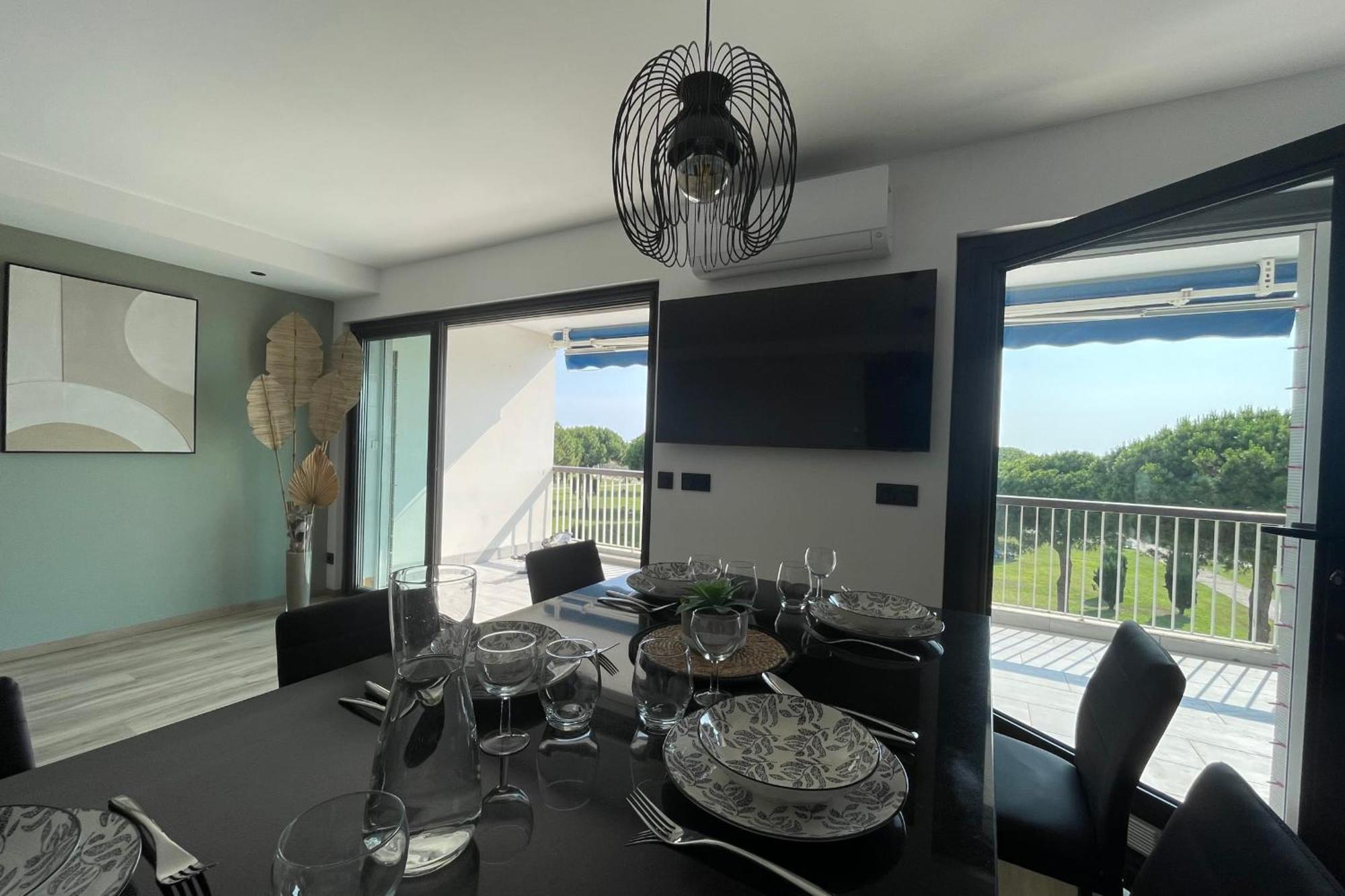 Le Mistral Appartement Standing Avec Vue Mer Exceptionnelle En 1Ere Ligne Le Grau-du-Roi Exterior photo